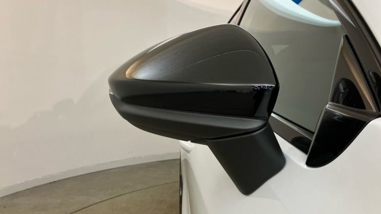 Audi Q3 1.5 e-Hybrid Launch Edition 5dr S Tronic Estate